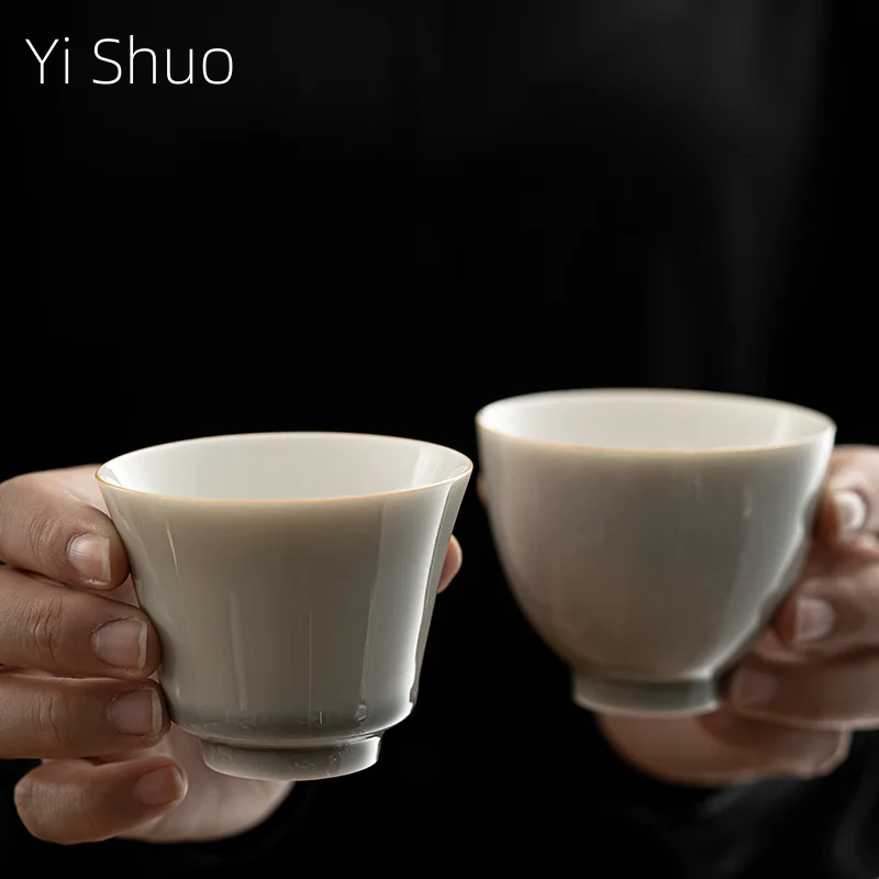 Japanese Pottery - Tasse à glaçage gris glacé, Style